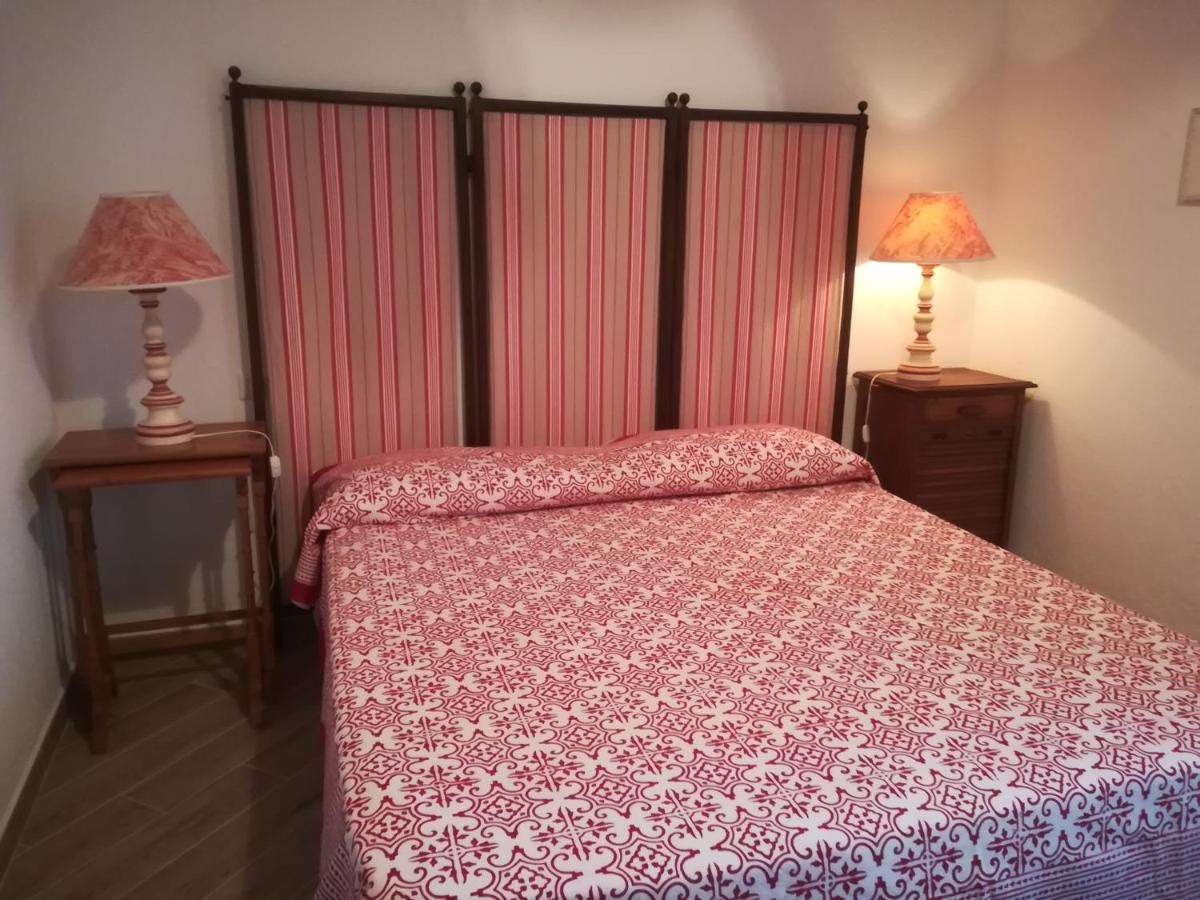 Le 25 Tartarughe Bed & Breakfast Санта Тереза Галура Екстериор снимка