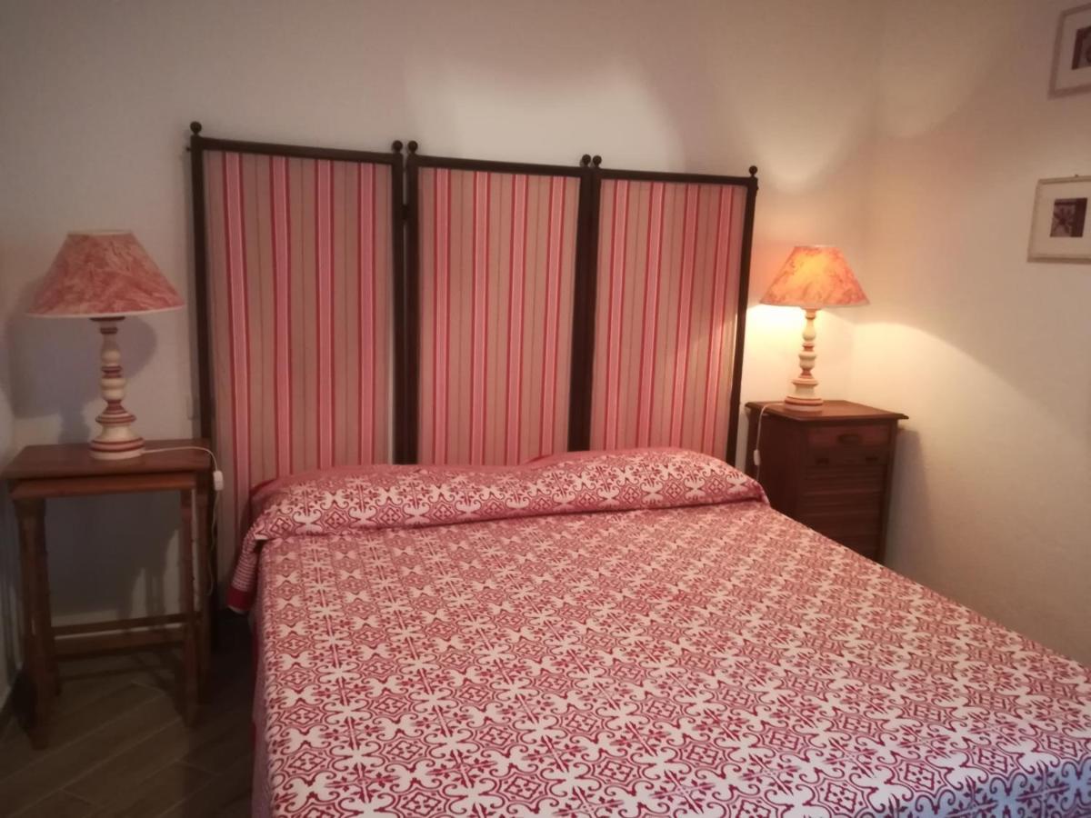 Le 25 Tartarughe Bed & Breakfast Санта Тереза Галура Екстериор снимка