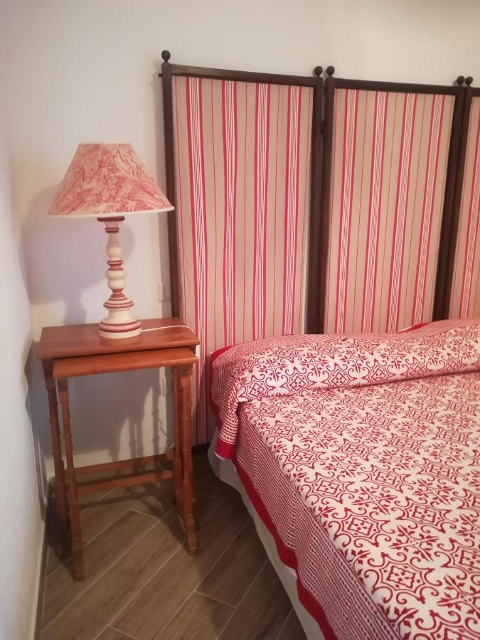 Le 25 Tartarughe Bed & Breakfast Санта Тереза Галура Екстериор снимка
