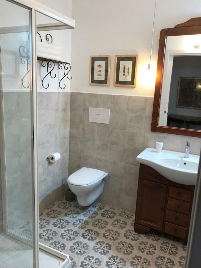 Le 25 Tartarughe Bed & Breakfast Санта Тереза Галура Екстериор снимка