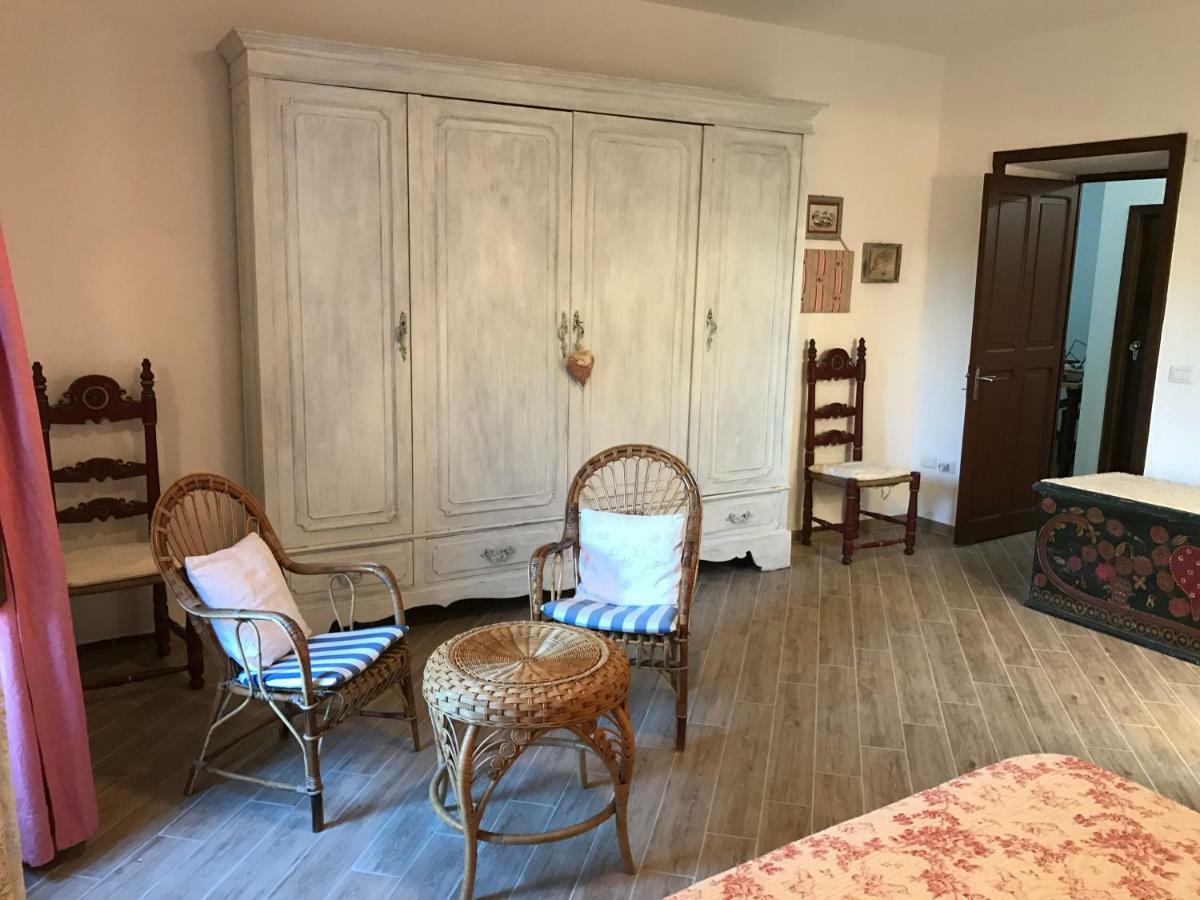 Le 25 Tartarughe Bed & Breakfast Санта Тереза Галура Екстериор снимка